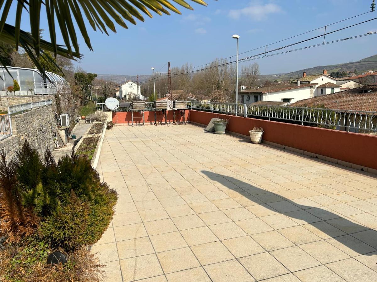 Le Mas De Campels Apartment Saint-Georges-de-Luzencon Exterior photo